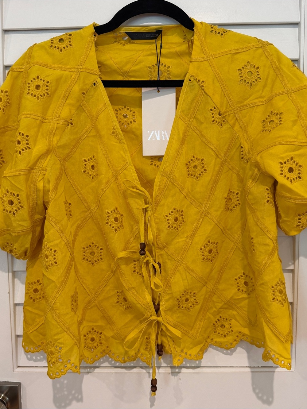 New Zara Tie Front Eyelet Top Sz L Yellow Blouse Shirt Cottagecore Tere
